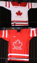 Hockey Canada Unveils Green Jerseys for 2010 IIHF World Junior Championship  in Saskatchewan